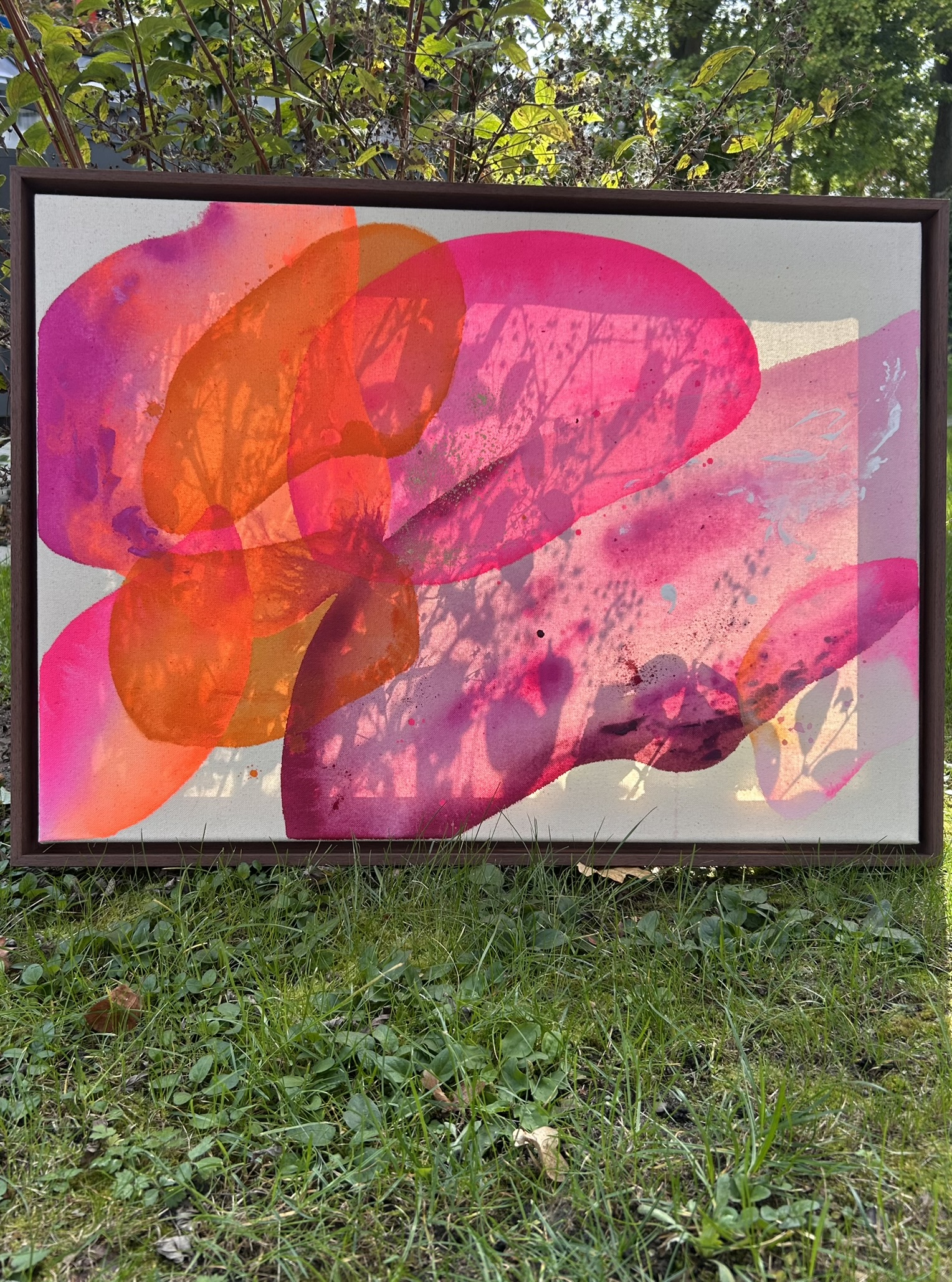 Underflow, 2025, Acryl und Gold auf roher Baumwollleinwand